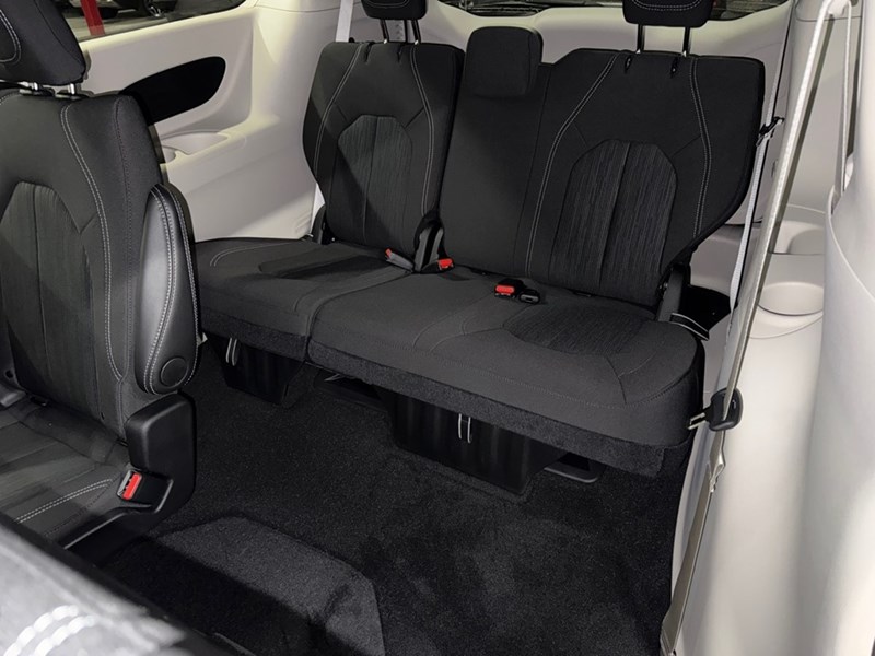 2024 Chrysler Grand Caravan SXT