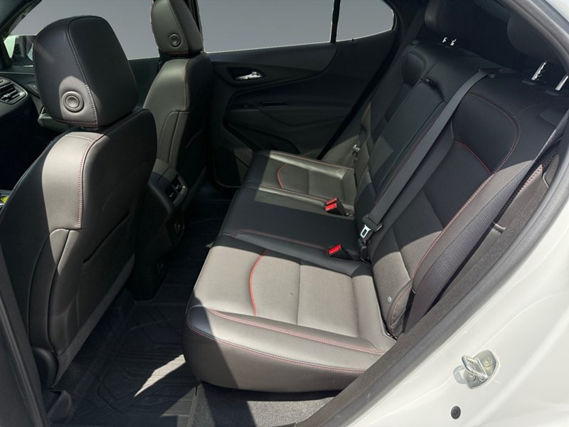 2022 Chevrolet Equinox AWD 4dr RS