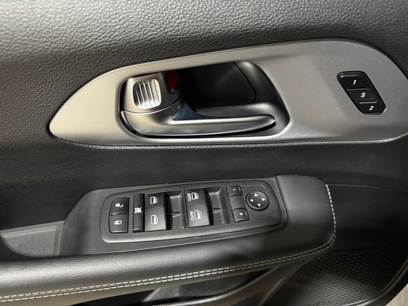 2023 Chrysler Pacifica Touring L AWD