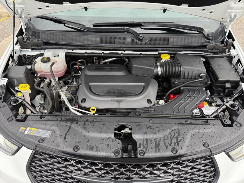 2023 Chrysler Pacifica Touring L AWD