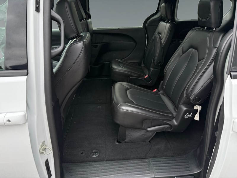 2023 Chrysler Pacifica Touring L AWD