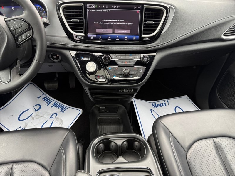 2023 Chrysler Pacifica Touring L AWD