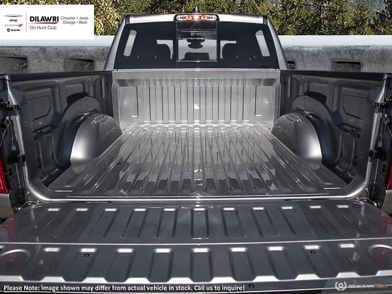 2022 RAM 1500 Big Horn 4x4 Crew Cab 5'7" Box