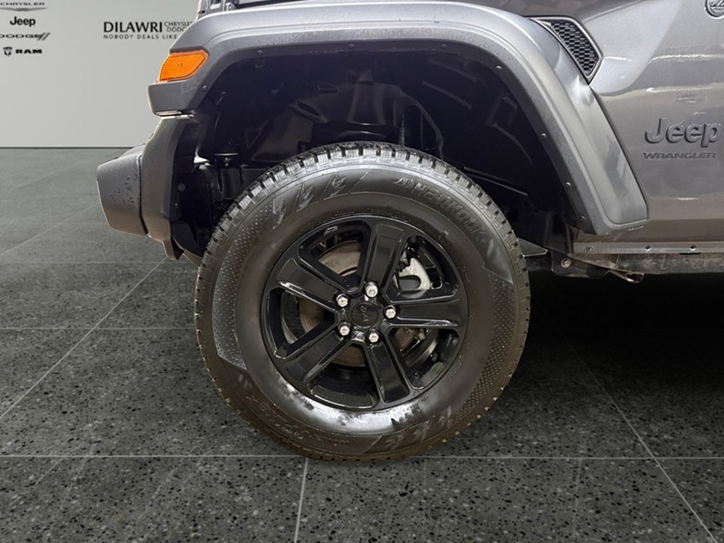 2023 Jeep Wrangler Sport Altitude WITH SOFT TOP !