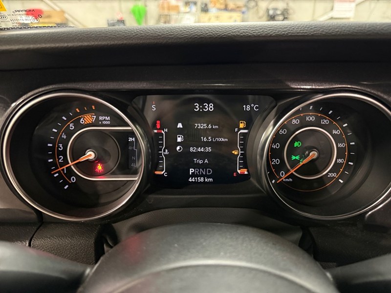 2023 Jeep Wrangler Sport Altitude WITH SOFT TOP !