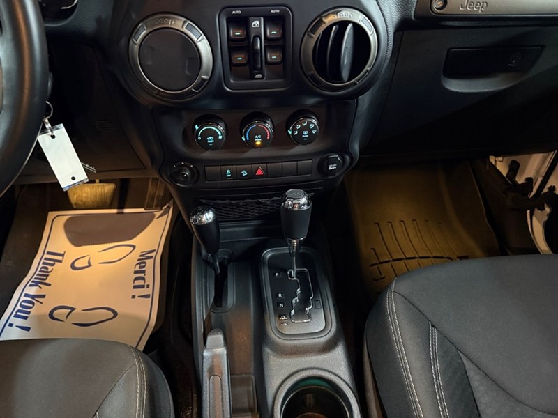 2018 Jeep Wrangler JK Unlimited Golden Eagle 4x4 *Ltd Avail*