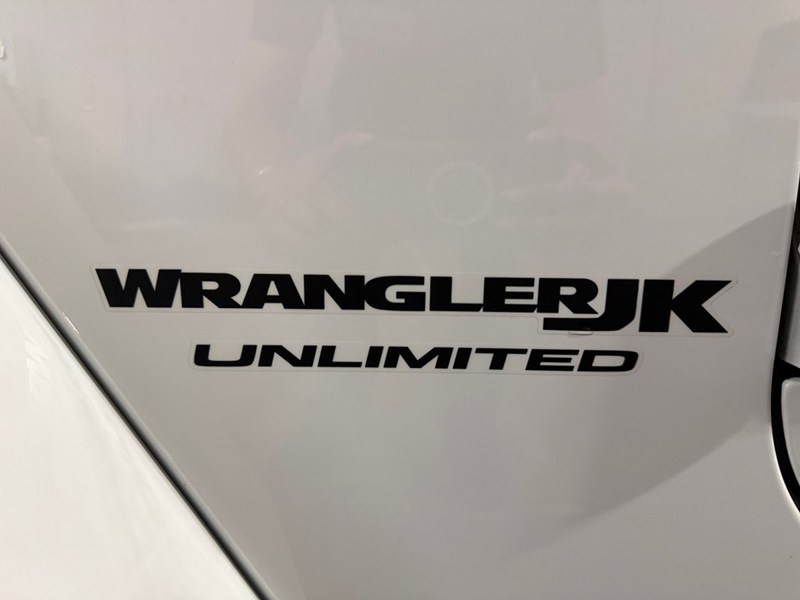 2018 Jeep Wrangler JK Unlimited Golden Eagle 4x4 *Ltd Avail*