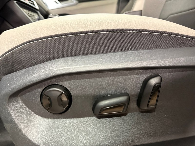 2026 Volkswagen Taos Comfortline 4MOTION