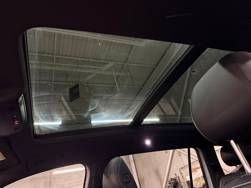 2023 Volkswagen Tiguan Comfortline R-Line Black Edition 4MOTION