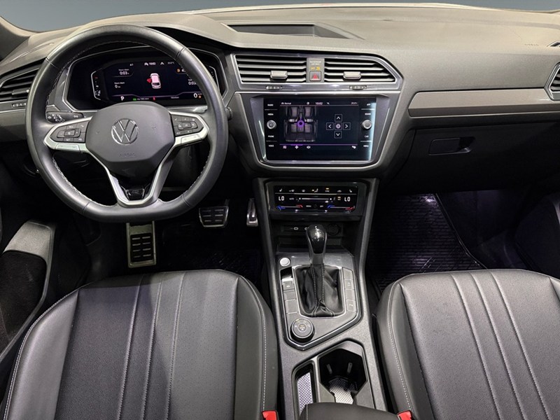 2023 Volkswagen Tiguan Comfortline R-Line Black Edition 4MOTION