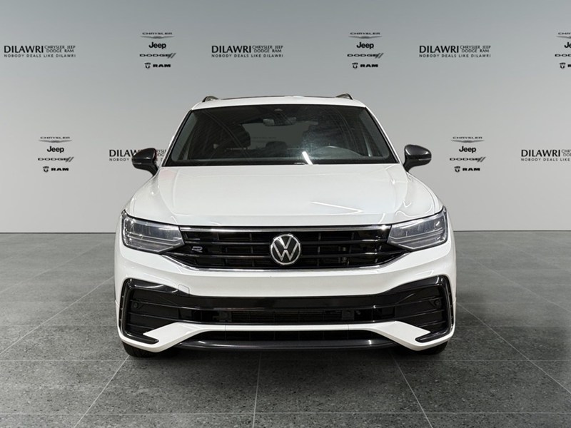 2023 Volkswagen Tiguan Comfortline R-Line Black Edition 4MOTION