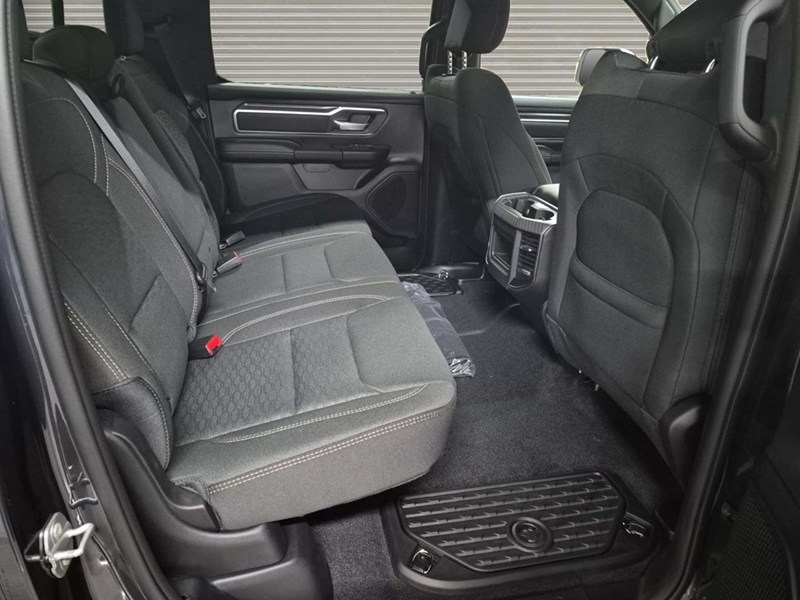 2027 RAM 1500 Big Horn 4x4 Crew Cab 5'7" Box