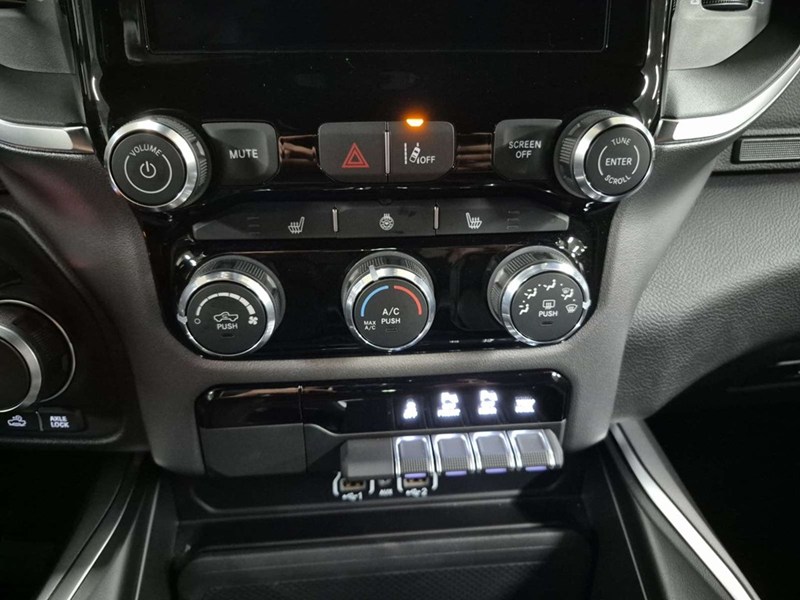 2027 RAM 1500 Big Horn 4x4 Crew Cab 5'7" Box