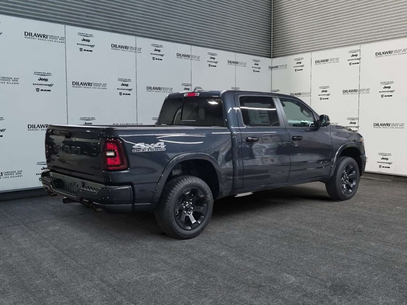 2027 RAM 1500 Big Horn 4x4 Crew Cab 5'7" Box