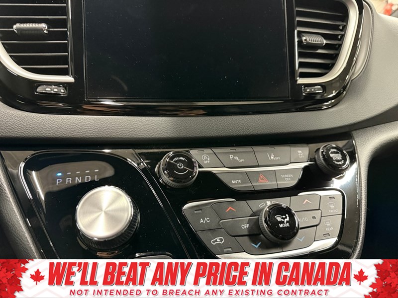 2027 Chrysler Grand Caravan SXT