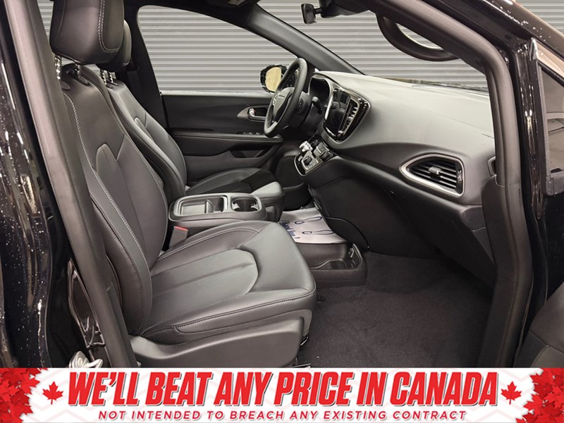 2027 Chrysler Grand Caravan SXT