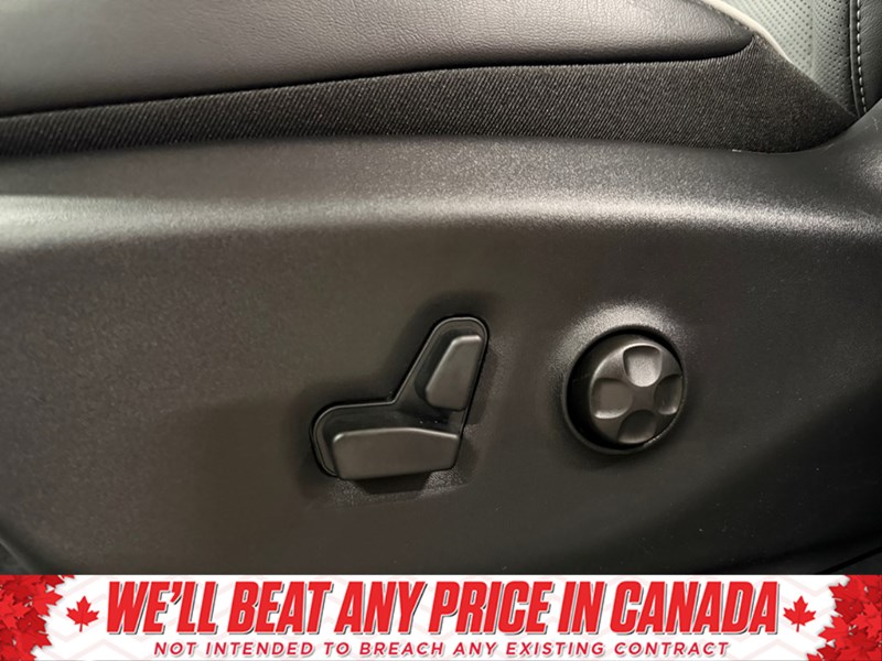 2027 Chrysler Pacifica Limited AWD