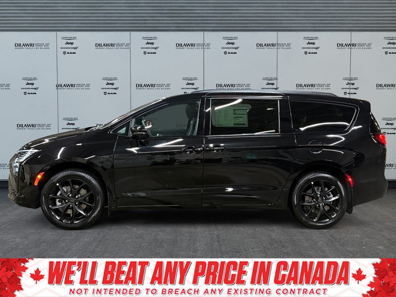 2027 Chrysler Pacifica Limited AWD