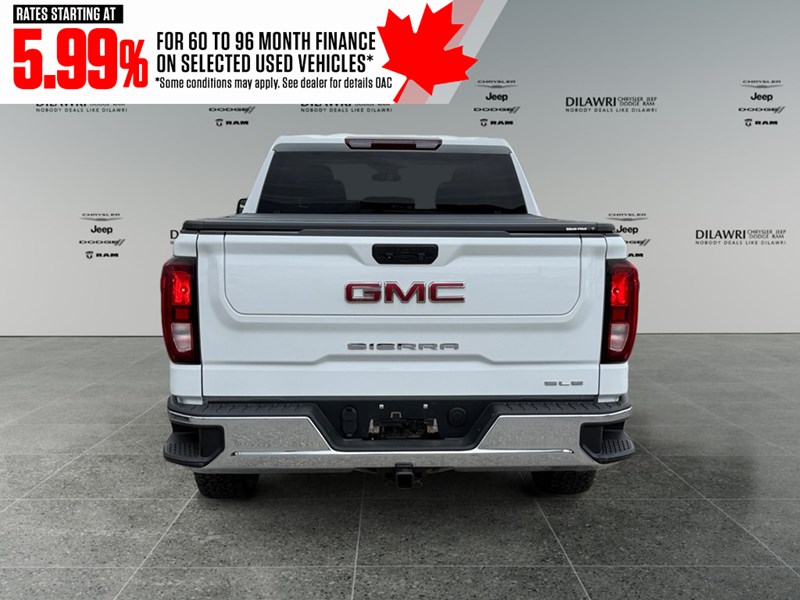 2022 GMC Sierra 1500 4WD Crew Cab 147" SLE