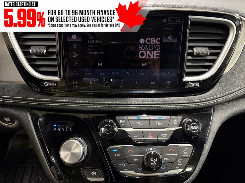2022 Chrysler Pacifica Hybrid Limited 2WD