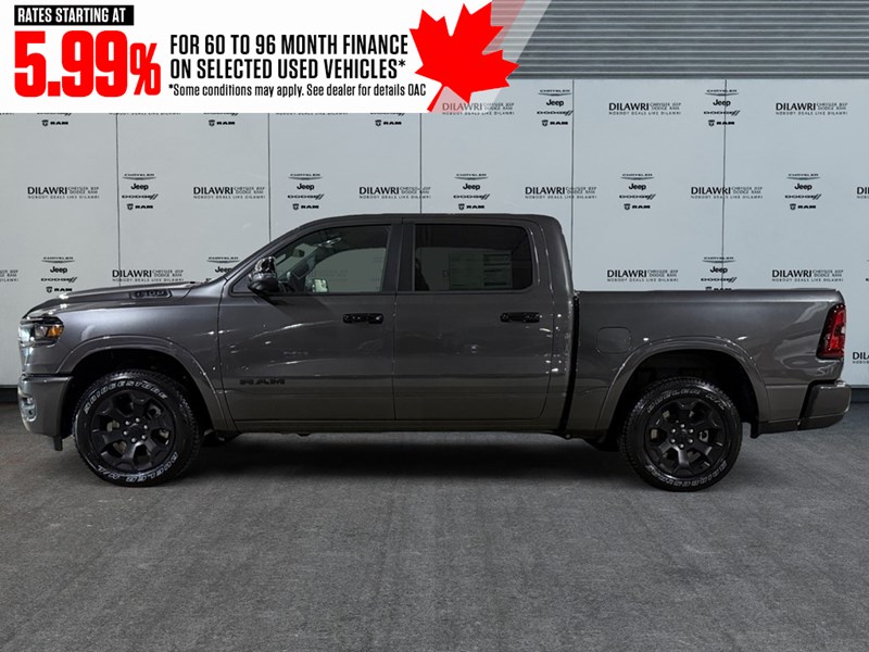 2025 RAM 1500 Big Horn Night Edition 4x4 Crew Cab 5'7" Box