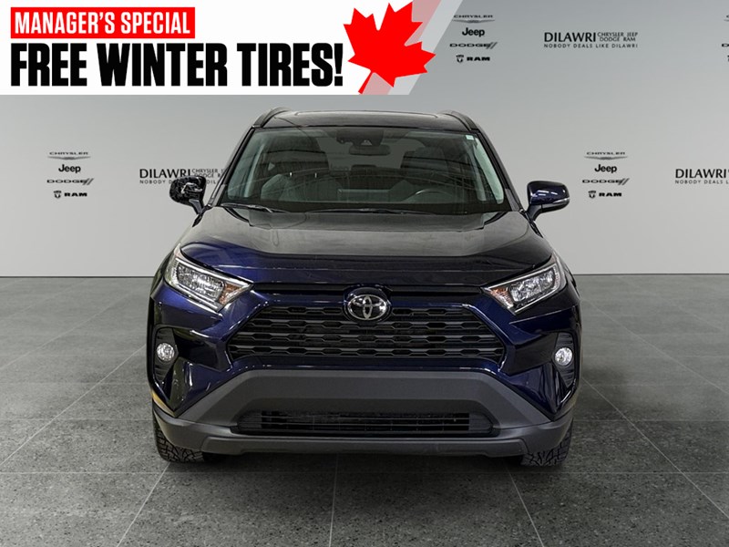 2019 Toyota RAV4 AWD XLE WITH TWO SETS OF TIRES