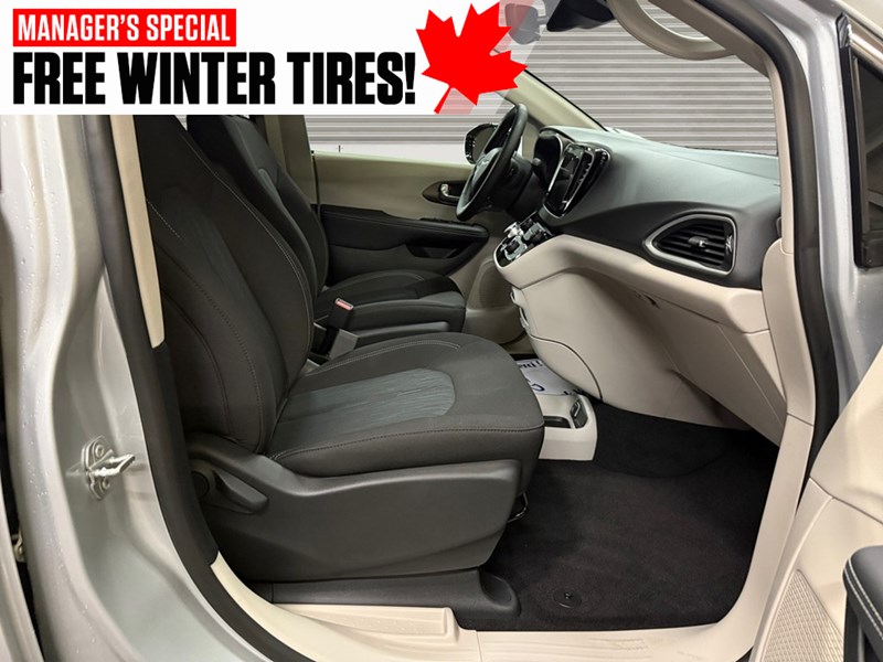 2024 Chrysler Grand Caravan SXT