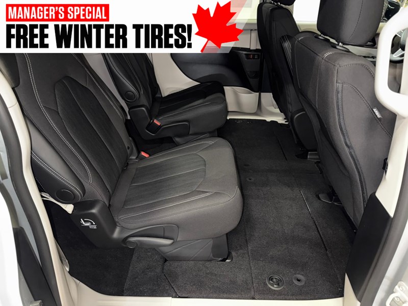 2024 Chrysler Grand Caravan SXT