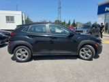 2023 Hyundai Kona 2.0L Preferred image 3