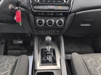 2022 Mitsubishi RVR ES AWC