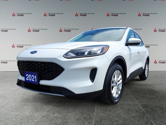 2021 Ford Escape SE Hybrid