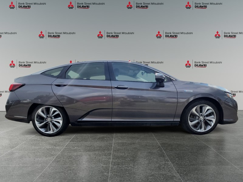 2018 Honda Clarity Plug-In Hybrid Touring Sedan
