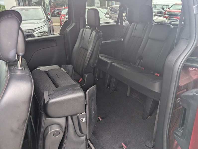 2020 Dodge Grand Caravan Premium Plus 2WD