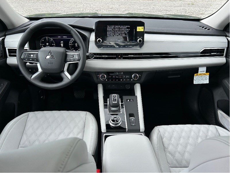 2024 Mitsubishi Outlander PHEV SEL S-AWC