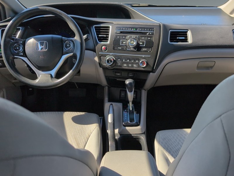 2015 Honda Civic 4dr Auto LX