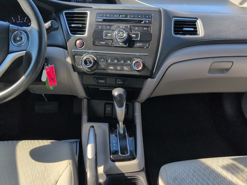 2015 Honda Civic 4dr Auto LX