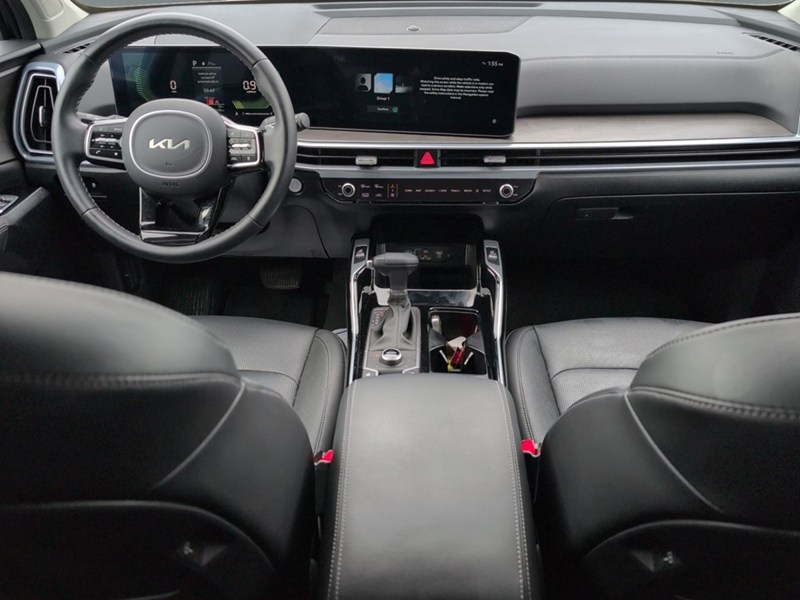 2025 Kia Sorento X-Line AWD