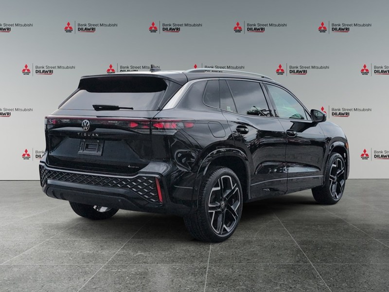 2025 Volkswagen Tiguan Highline R-Line 4MOTION