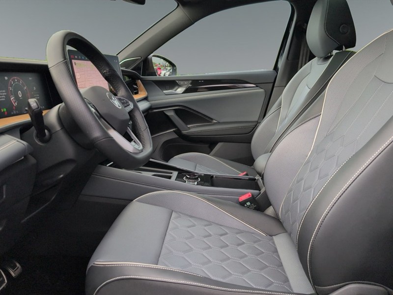 2025 Volkswagen Tiguan Highline R-Line 4MOTION