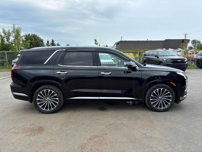 2023 Hyundai Palisade Ultimate Calligraphy 7-Passenger AWD
