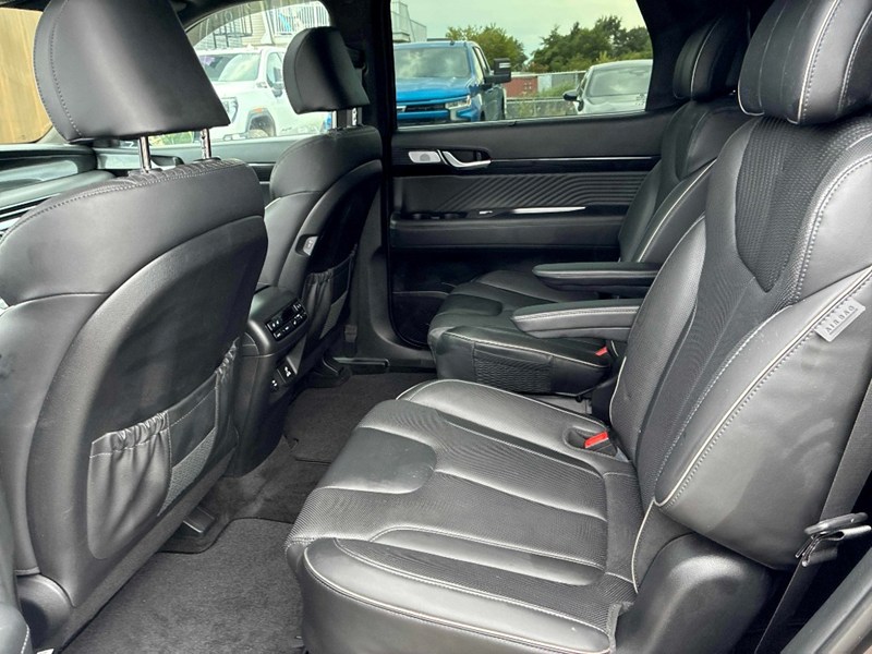 2023 Hyundai Palisade Ultimate Calligraphy 7-Passenger AWD