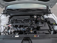2026 Hyundai Elantra Luxury IVT