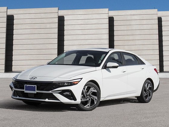 2025 Hyundai Elantra Luxury
