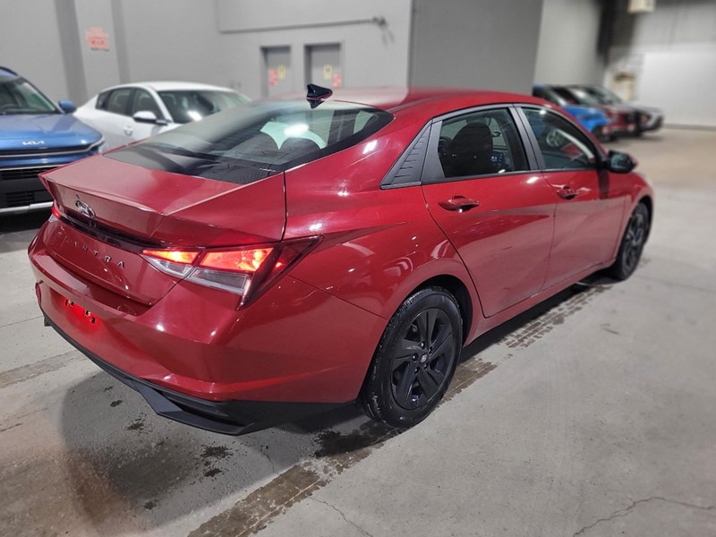 2021 Hyundai Elantra Preferred IVT