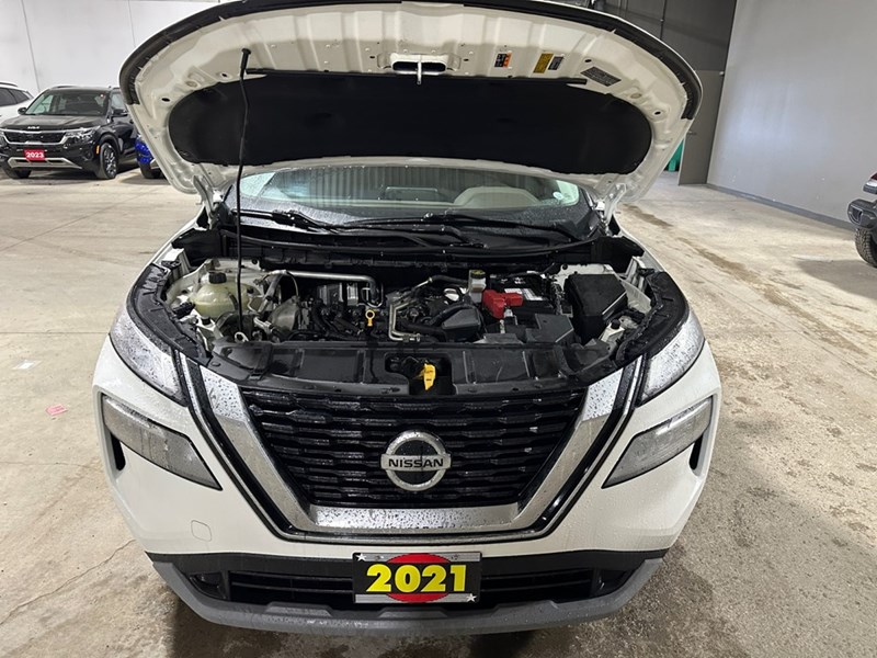 2021 Nissan Rogue AWD SV