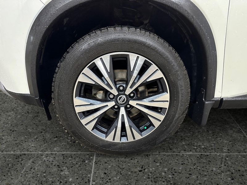 2021 Nissan Rogue AWD SV