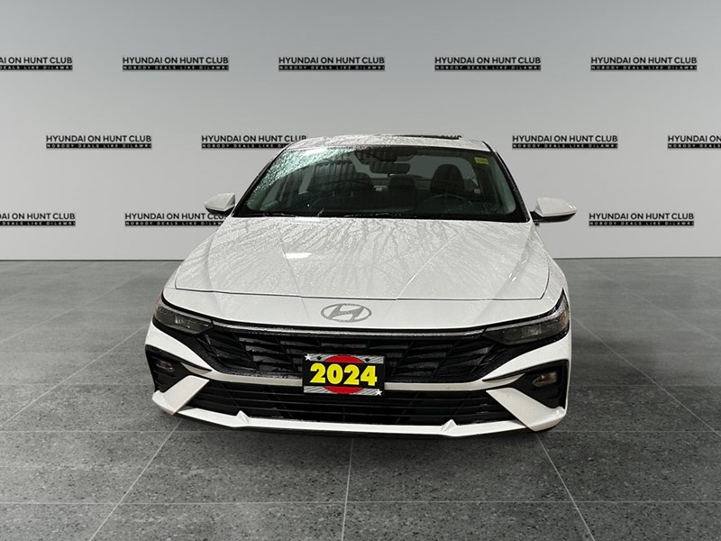 2024 Hyundai Elantra Preferred IVT w/Tech Pkg