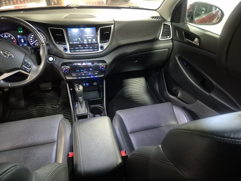 2017 Hyundai Tucson AWD 4dr 2.0L Luxury
