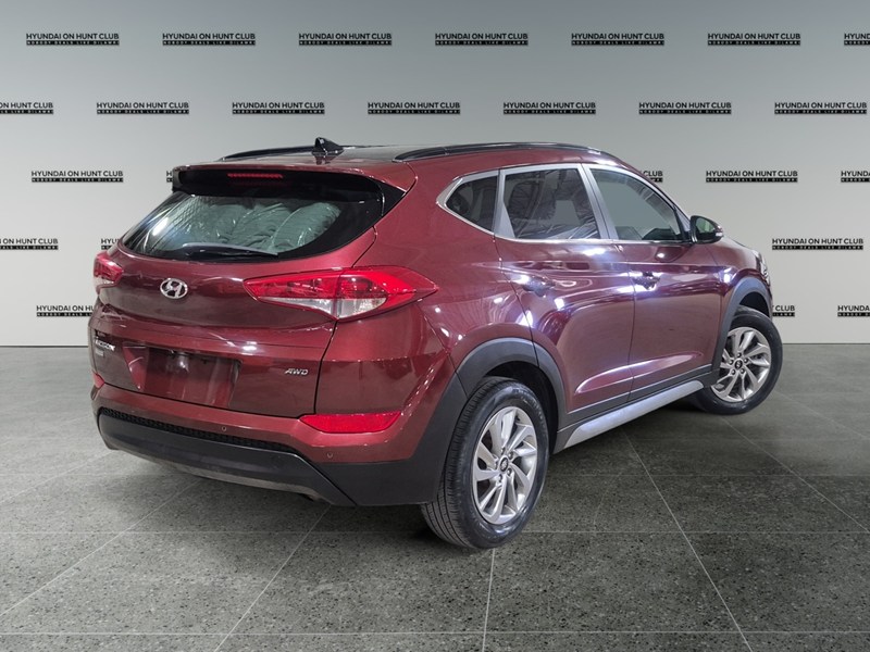 2017 Hyundai Tucson AWD 4dr 2.0L Luxury