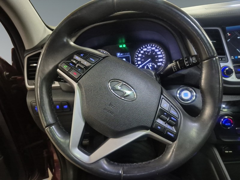 2017 Hyundai Tucson AWD 4dr 2.0L Luxury